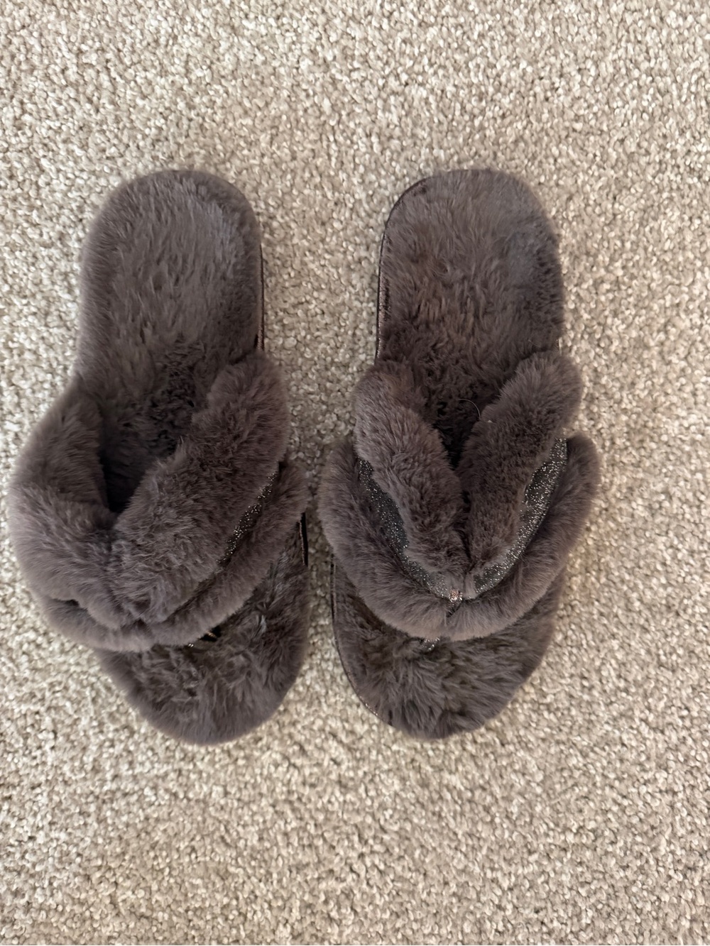 Amazon Plush Cross-Band Slide Slippers - Dark Gray